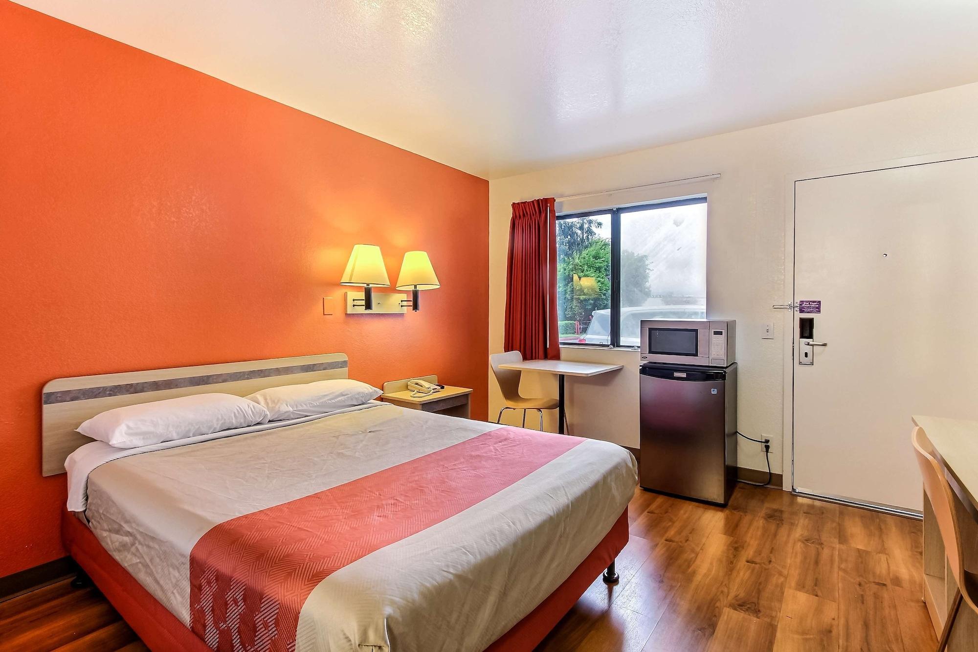 Motel 6-Salinas, Ca - South - Monterey Area Dış mekan fotoğraf