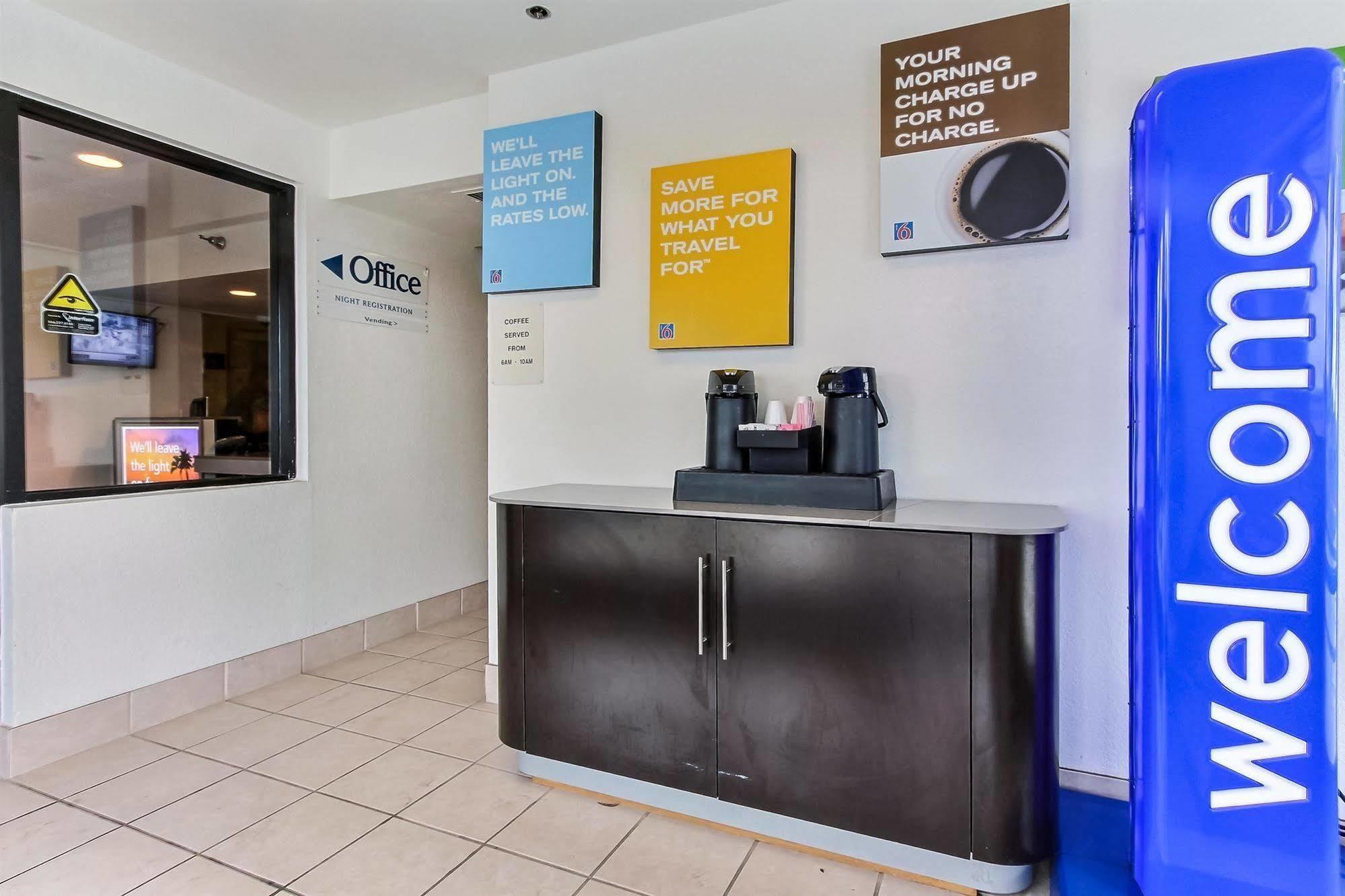 Motel 6-Salinas, Ca - South - Monterey Area Dış mekan fotoğraf
