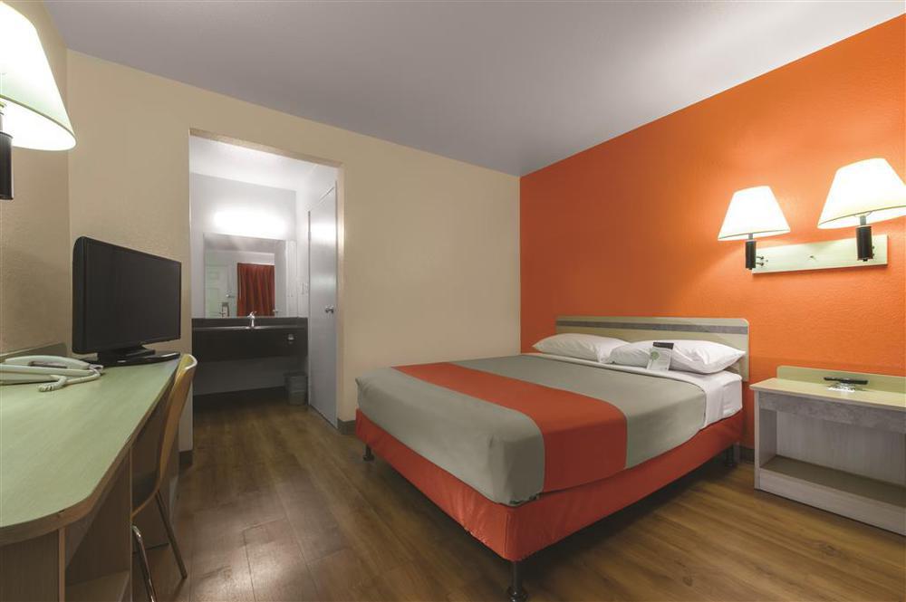 Motel 6-Salinas, Ca - South - Monterey Area Oda fotoğraf